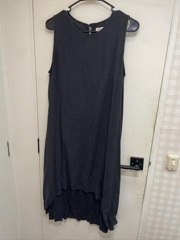 black dress