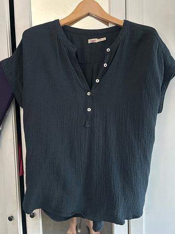 Navy Gauze top