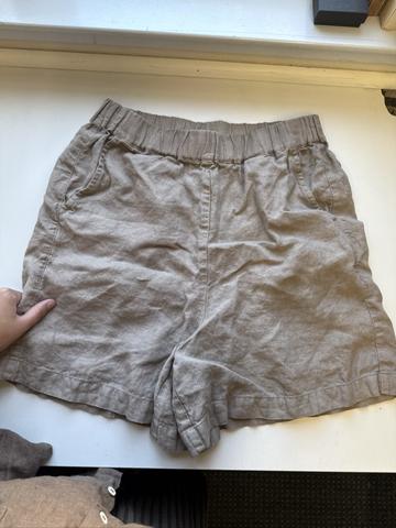 main shorts