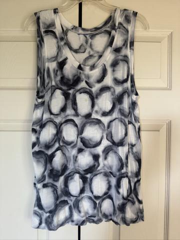 Vera Wang tank