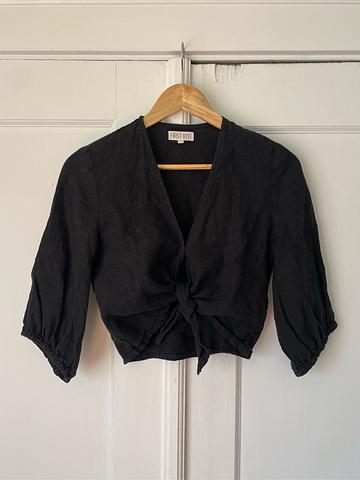 tie top