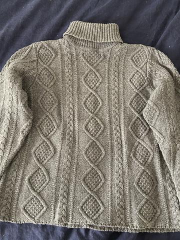 Cable knit wool sweater