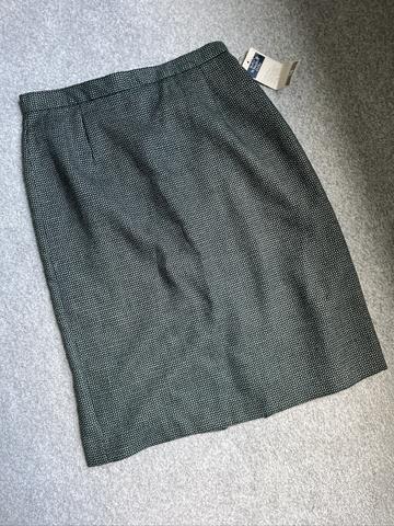 Green print pencil skirt