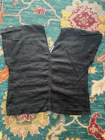 v-neck linen top