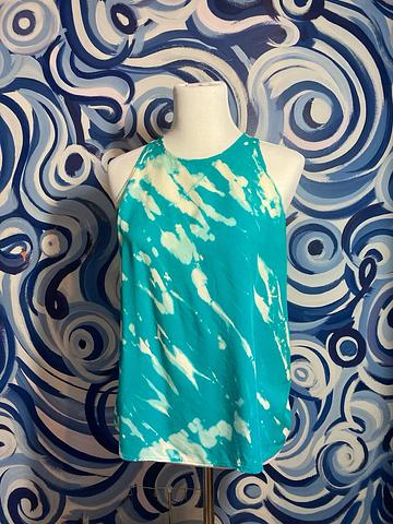 Reverse dye tank top