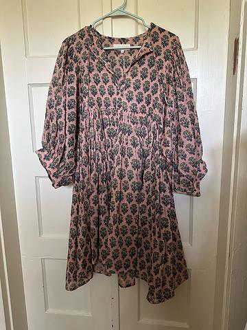 Kyra mini dress sz L