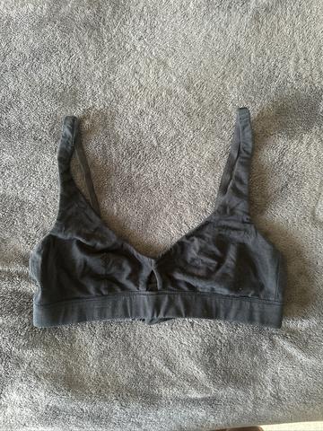 Keyhole bra