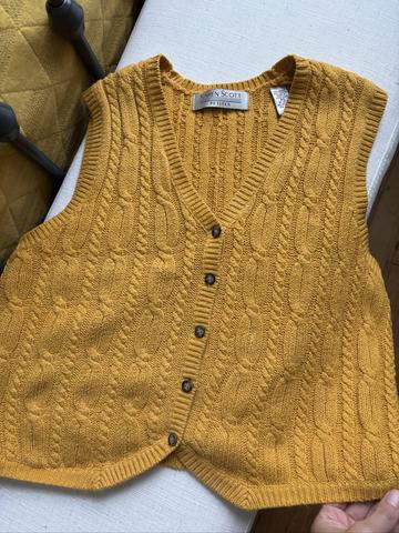 Karen scott sweater vest