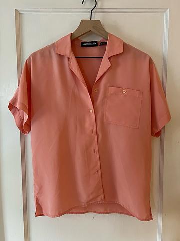 Short sleeve silky button up