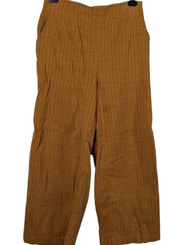 Wide leg pants