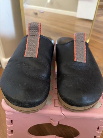 Tiburon trekker clogs