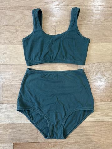 High-Rise Undies and Wide Strap Bra