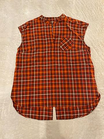 100% Wool Pop-over Top