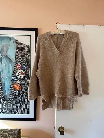 chucky v-neck sweater