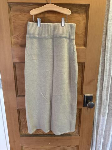 Knit skirt from UK Brand Olive