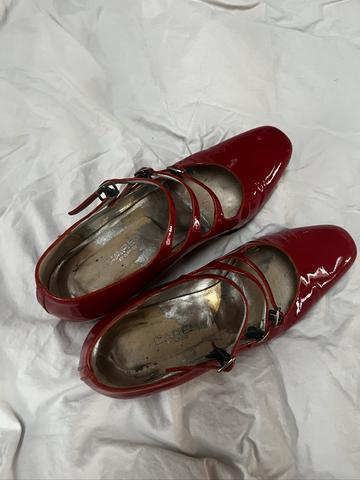 Heel Mary Janes