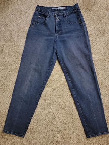 Zena jeans