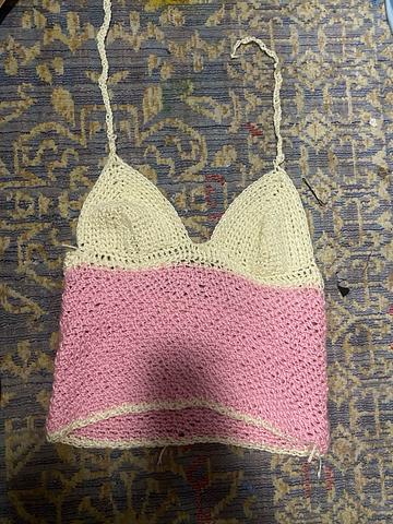 Berries and cream top