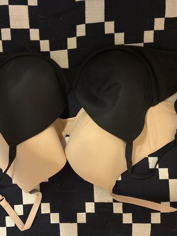 Lot of 2 Underwire Bras