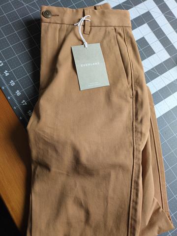 Slim fit performance chino