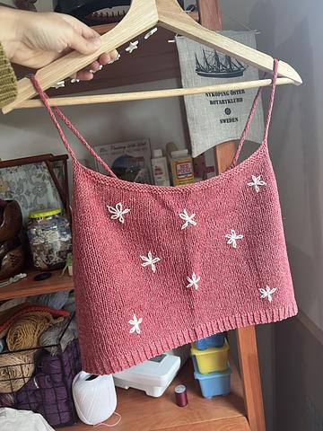 Lazy daisy handknit flower crop top