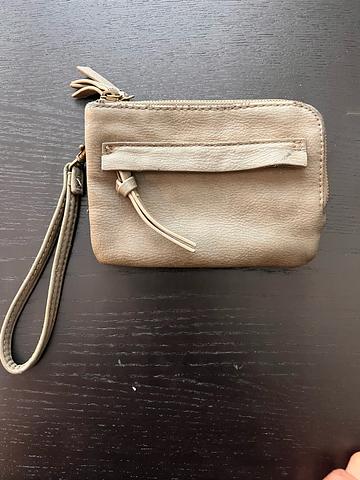 Wristlet