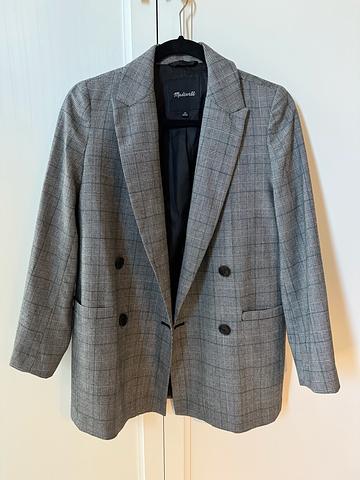 Double-breasted plaid blazer