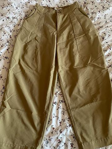 7115 by szeki pleated trouser