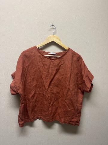 Elizabeth Suzanne Georgia top in burnt orange