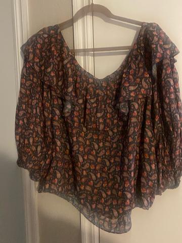 Like New Size XXL Cielito Ruffle Top in Teal Canterbury Paisley Print